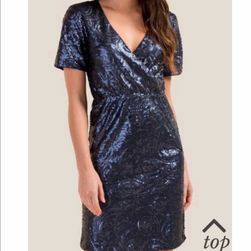 🔥🆕SALE🎉Navy Blue Sequin Mini Dress - Picture 7 of 7